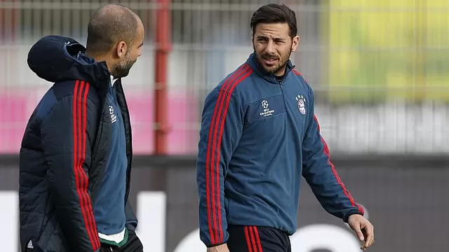 Claudio Pizarro retornó a los entrenamientos del Bayern tras desgarro