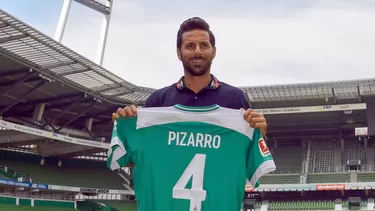 Claudio Pizarro tiene 41 años | Foto: AFP.