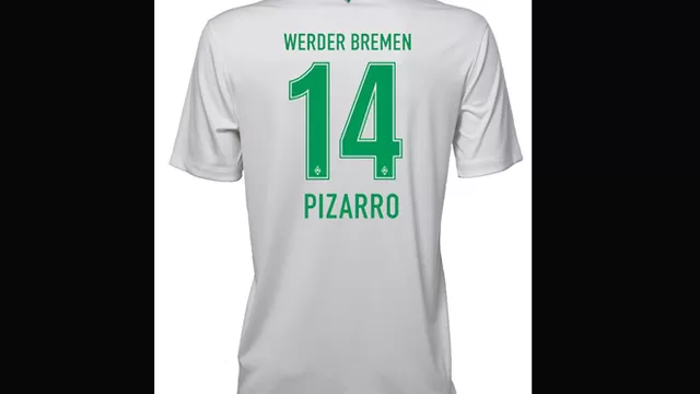 Claudio Pizarro fue el modelo de la nueva camiseta del Bremen.-foto-3