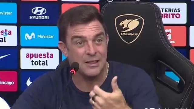 El técnico blanquiazul buscará poner su mejor estrategia y oncena este miércoles en Matute por la Copa. | AD