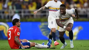 Colombia aplastó 4-0 a Chile y Gareca tendría pie y medio fuera