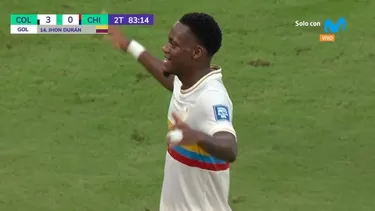 El atacante colombiano puso el tercero de Colombia y termina de hundir a Chile. | Video: Movistar Deportes.