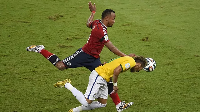 Camilo Zúñiga: defensa colombiano que lesionó a Neymar le dice adiós al fútbol