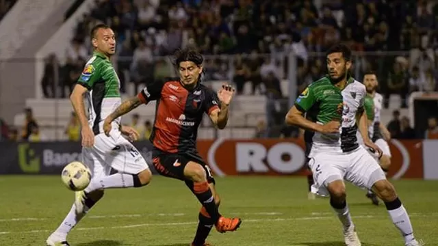 Colón sin Diego Mayora empató 0-0 en visita a San Martín de San Juan