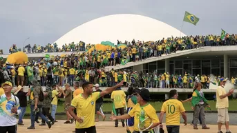 CBF "repudia" uso de camiseta de la 'Canarinha' en asaltos a sedes del Gobierno