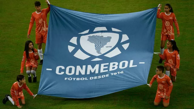 El anuncio lo hizo el presidente de la Conmebol, Alejandro Domínguez. | Foto: Conmebol