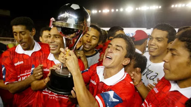 Cienciano conquistó la Copa Sudamericana 2003 al derrotar a River Plate en una histórica final. | Video: América Deportes.