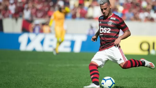 Miguel Trauco fue titular y dio un pase gol en el último partido de Flamengo. | Foto: Flamengo