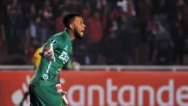 Carlos Cáceda integró el 11 ideal de la fase de grupos de la Copa Libertadores 2019 | Foto: AFP.