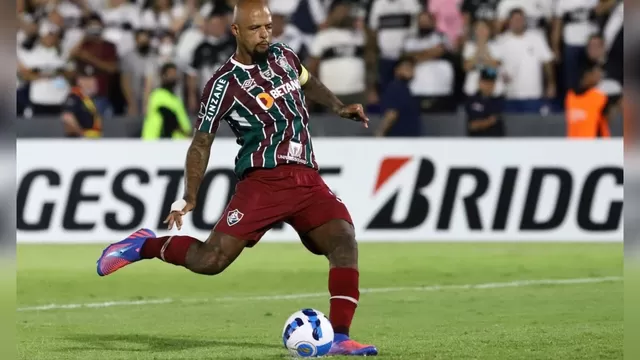 Copa Libertadores: Felipe Melo falló penal en definición que clasificó a Olimpia