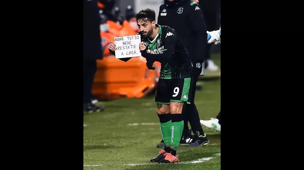 Momento exacto del festejo de Francesco Caputo | Foto: AFP.