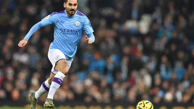Gundogan tiene 29 años y juega en Manchester City.
