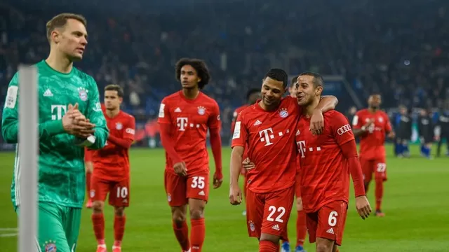 Otros clubes alemanes también aceptaron rebajar su salario. | Foto: AFP