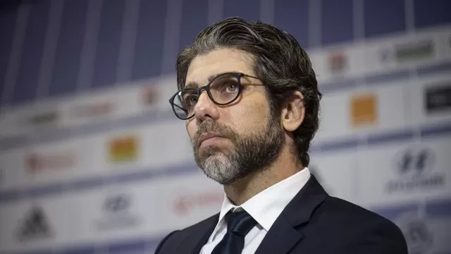Juninho, de 45 años, es director deportivo del Olympique de Lyon desde hace un año | Foto: AFP.