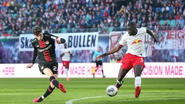 Leipzig y Leverkusen se enfrentaron en el Red Bull Arena. | Foto: AFP