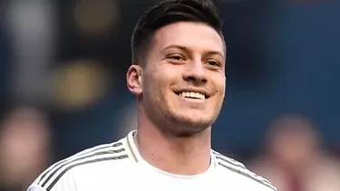 Luka Jovic, delantero serbio de 22 años. | Foto: Instagram