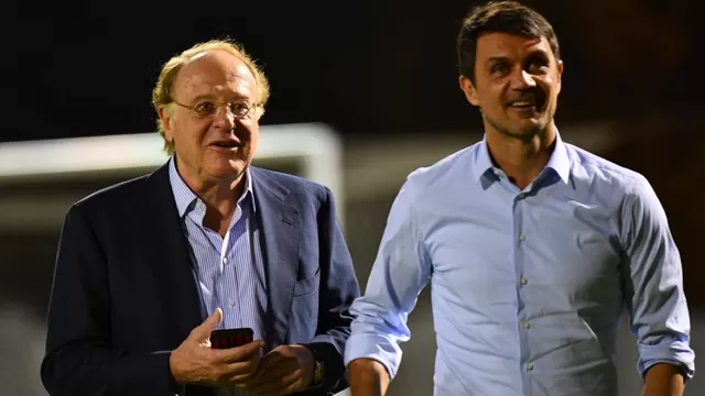 Paolo Scaroni junto a Paolo Maldini. | Foto: AFP