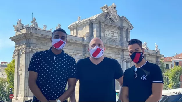 Cristian Benavente reapareció: Se reunió con Aldair Fuentes en Madrid