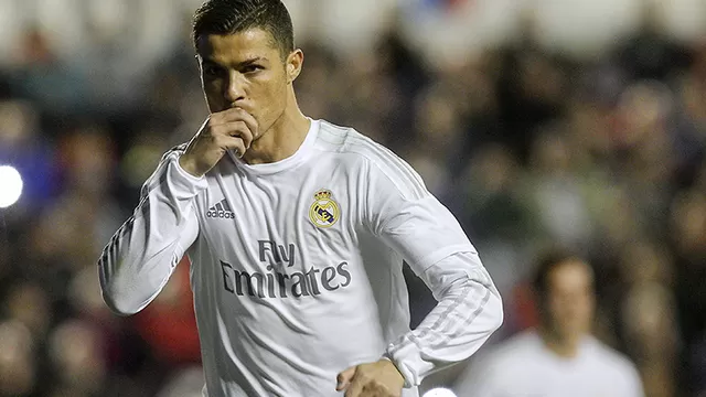 Cristiano Ronaldo acortó diferencias con Luis Suárez en la tabla de goleadores