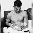 Cristiano Ronaldo conmueve al mundo con foto junto a su bebé recién nacida