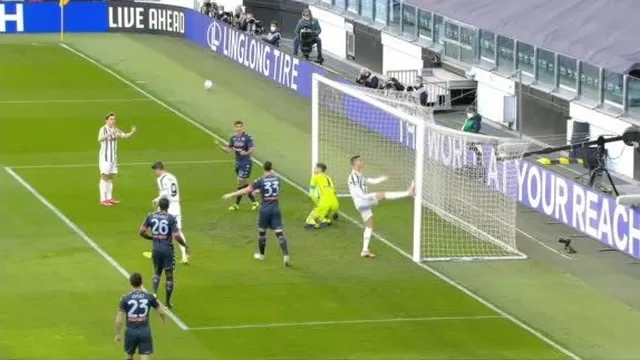 Cristiano Ronaldo desperdició una increíble ocasión de gol en el Juventus vs. Napoli