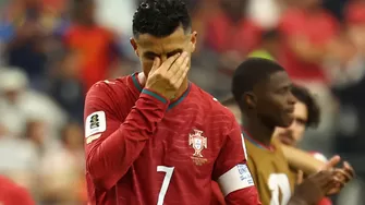 Cristiano Ronaldo se quebró al final del partido entre España vs. Portugal. (Foto: Reuters by Maria Lysaker / Video: DSports)