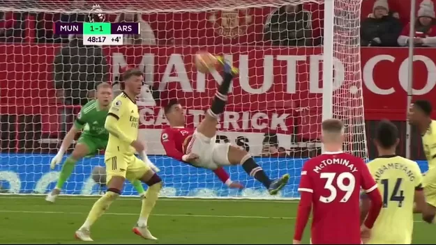 Cristiano Ronaldo y su intento fallido de anotar golazo de chalaca