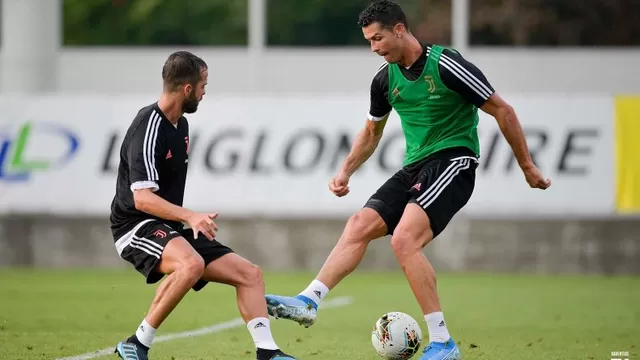 Cristiano volvió a trabajar con la Juventus en una sesión sin Sarri
