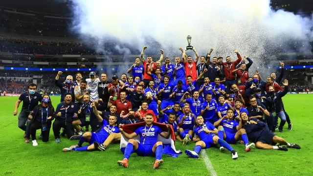 ¡Reynoso y Yotún son campeones en México! Cruz Azul ganó el torneo Guard1anes Clausura 2021