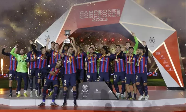 FC Barcelona consiguió el título 2023 de la Supercopa de España / Foto: Sport