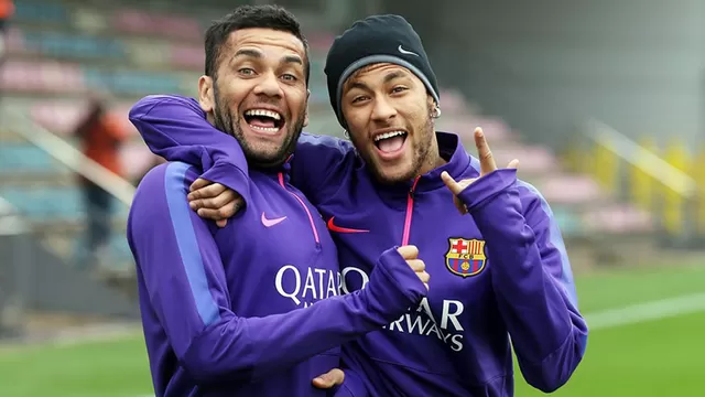 Neymar y Dani Alves jugaron juntos en Barcelona tres temporadas. | Foto: FC Barcelona