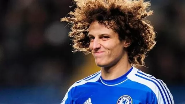 David Luiz: PSG y Chelsea anuncian traspaso del central al club francés
