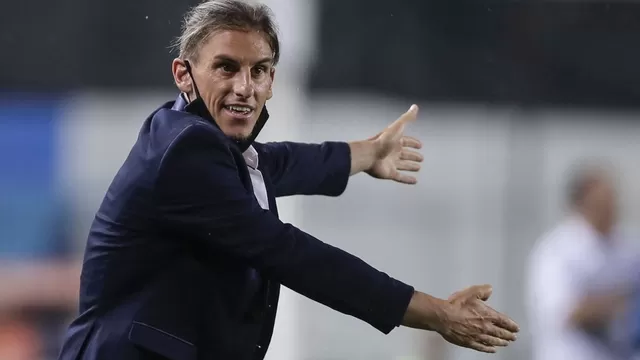 Sebastián Beccacece, entrenador argentino de 40 años. | Foto: AFP/Video: Twitter