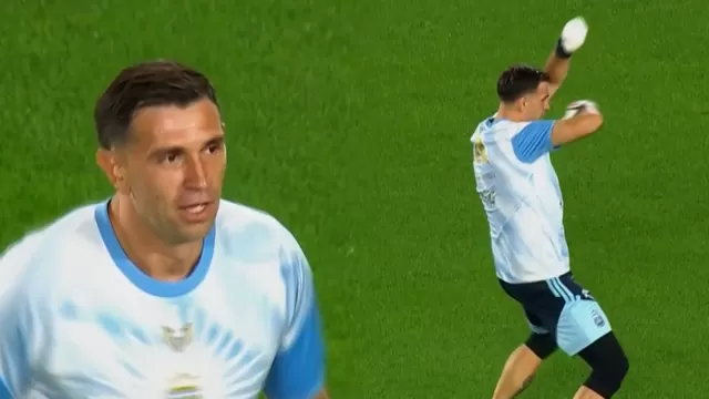 Dibu Martínez hizo enloquecer el Estadio Monumental al realizar curioso baile en partido de despedida de Lionel Messi / Fuente: TyC Sports