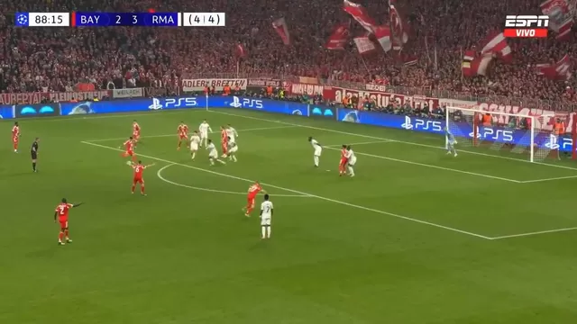 Luis Díaz hizo una jugada personal y puso el empate Bayern 3-3 Madrid, eliminándolo de Champions. | ESPN