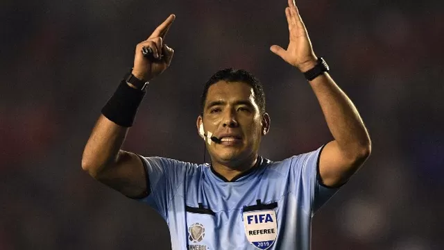 Diego Haro es árbitro FIFA | Foto: AFP.