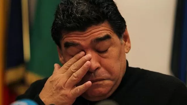 Diego Maradona fue internado en clínica de Buenos Aires