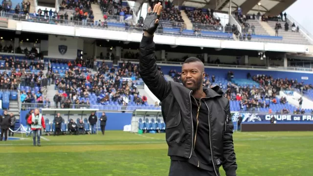 Djbril Cissé anunció que deja el fútbol a los 35 años