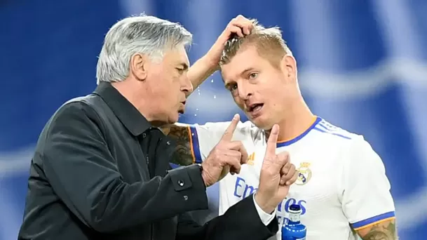 Toni Kroos y Carlo Ancelotti