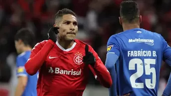 Paolo Guerrero marcó un doblete e Internacional avanzó a la final de la Copa de Brasil