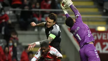 El equipo del peruano cayó 3-2 en la tanda de penales. | Foto: AFP/Video: Canal N.