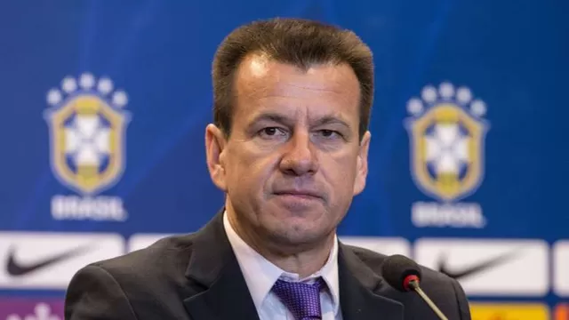 Dunga dejó de ser el director técnico de la selección brasileña