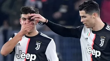 Dybala y Cristiano Ronaldo son compañeros en la Juventus desde julio de 2018. | Foto: AFP