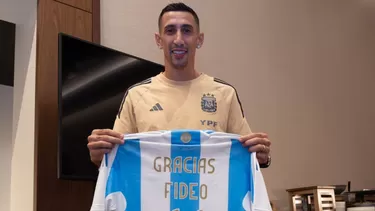 Ángel Di María se despidió de sus compañeros en un encuentro previo a la final de la Copa América / Foto: Selección Argentina