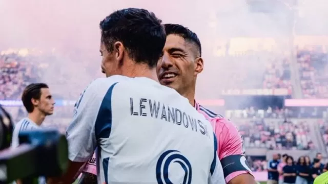 Suárez y Lewandowski tuvieron cálido abrazo en la MLS. Foto: Internet