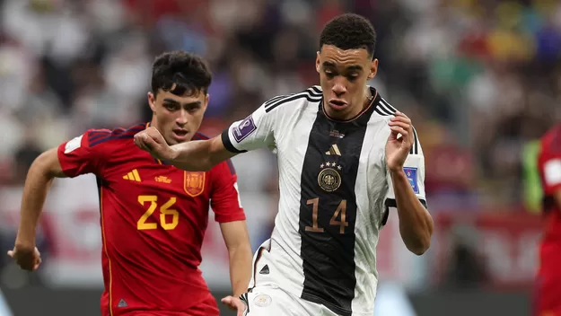 España y Alemania empataron 1-1 en un espectacular partido