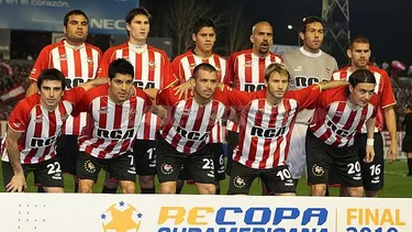 Estudiantes de La Plata reclama el título de la Recopa Sudamericana-2010 ganada por LDU