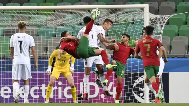 Eurocopa Sub-21: Dany Mota marcó descomunal gol de chalaca para Portugal ante Italia