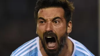 Ezequiel Lavezzi confirmó que se retira del fútbol