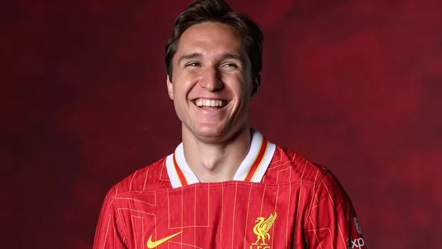 Federico Chiesa es nuevo jugador del Liverpool. | Foto: Liverpool FC